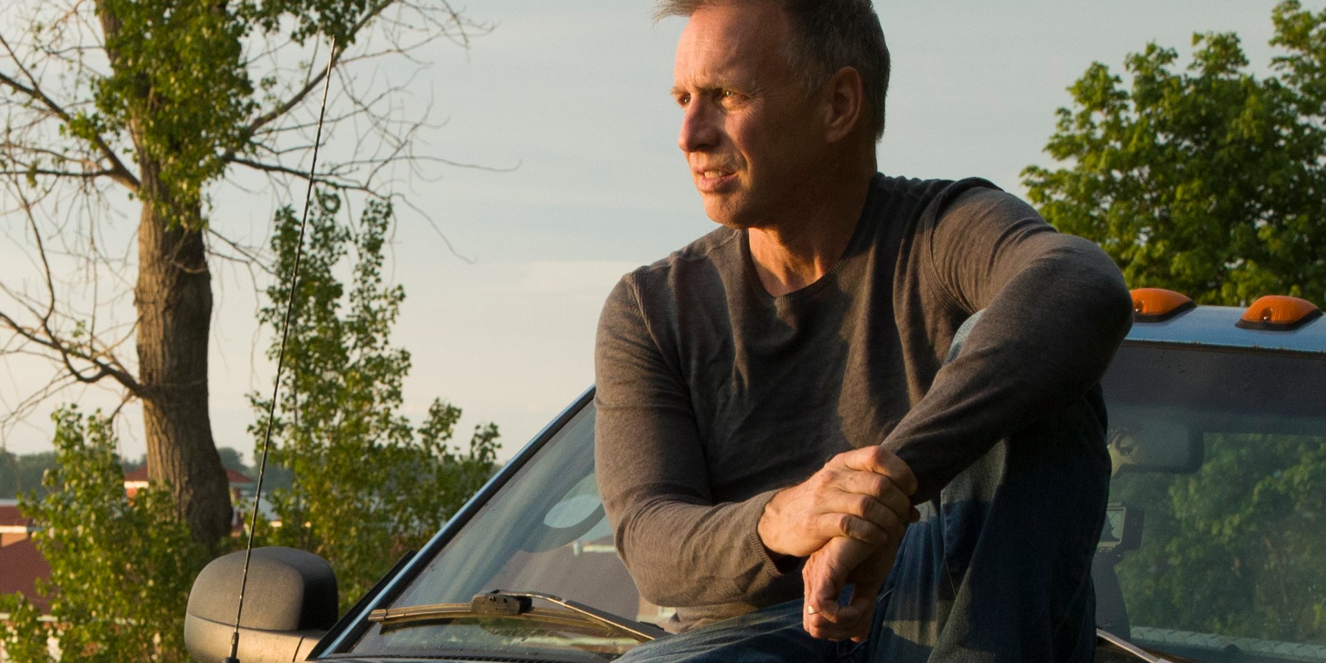 A new Discovery TV show drops an ‘Undercover Billionaire’ off in Erie, Pennsylvania, with $100 to create a million-dollar business in 90 days