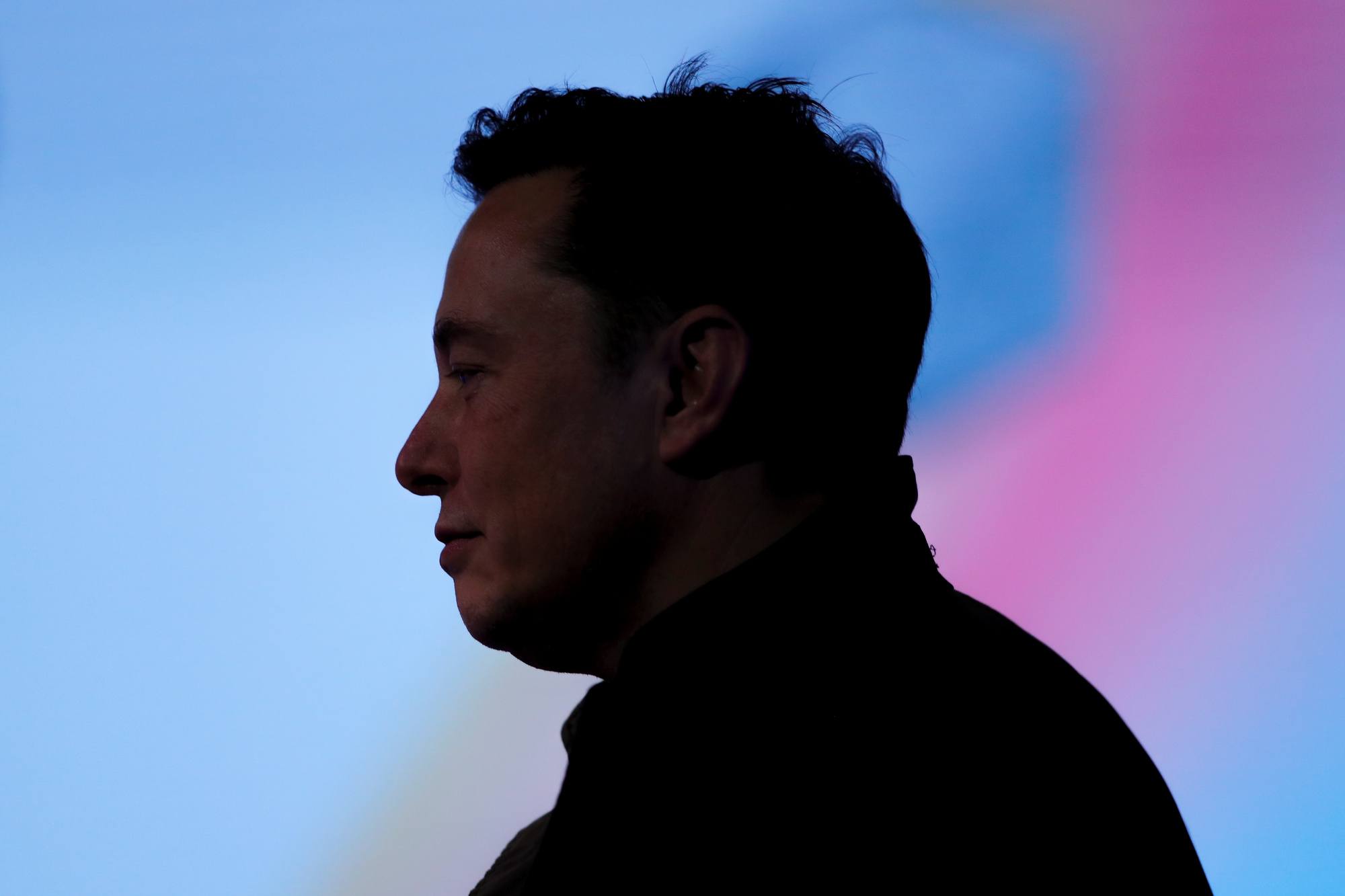 Tesla Bigwigs Keep Jumping Ship Despite Elon Musk’s Record Quarter