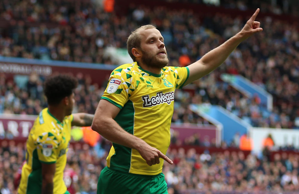Teemu Pukki agrees new three-year deal with Norwich