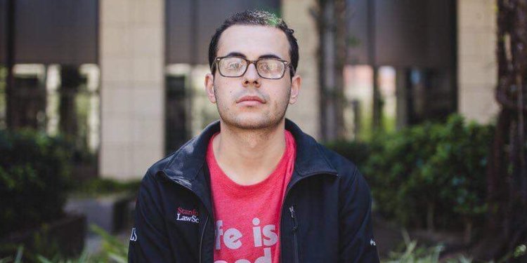 This Stanford dropout just landed $4.6 million from Peter Thiel’s Founders Fund to help people automatically fight parking tickets