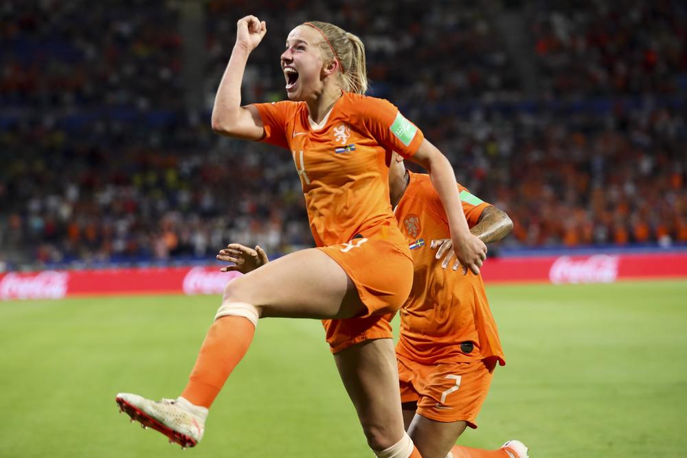 Holland set up World Cup final against United States with extra-time win