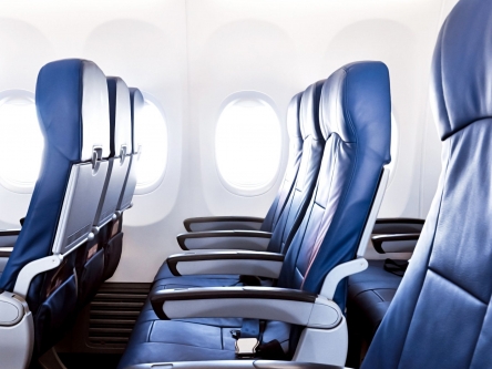 Issue of seat-swapping on flights divides the internet