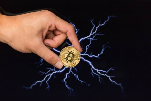 Cornell Professor Reopens Scaling Debate With Bitcoin Critique
