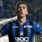 Schalke push for Gosens