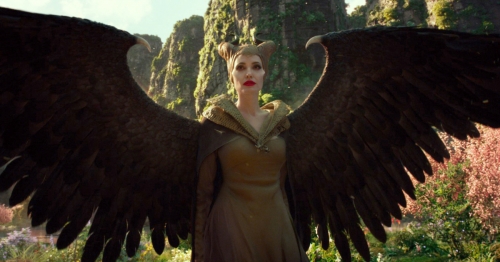 Angelina Jolie wages fairy warfare in Maleficent: Mistress of Evil trailer
