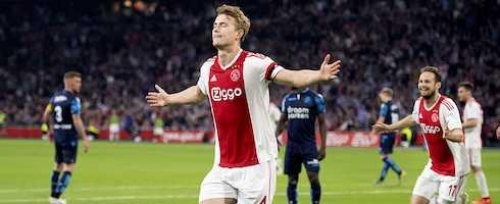 Juve raise to €75m for De Ligt?