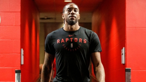 Source: Kawhi signs shorter 3-year Clips deal