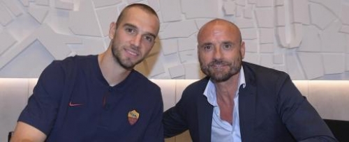 Pau Lopez: 'Can't say no to Roma'