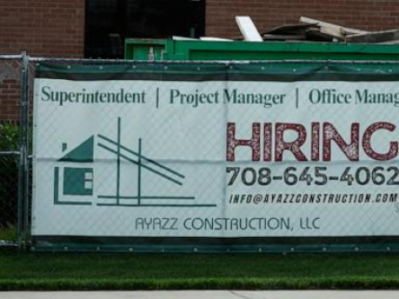 US unemployment filings fall to 215K as layoffs remain at historically healthy levels