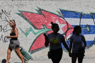 Cuba pushes through sweeping free-market reforms