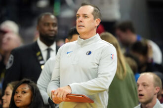 Report: Warriors hiring Frank Vogel as associate head coach