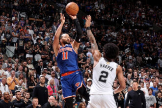 Knicks beat Spurs in Game 5 to win first NBA championship since 1973, ending 53-year drought