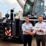 Bernard Hunter puts 90t Liebherr to work