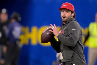 Eagles Legend Rips ‘Above Average’ Baker Mayfield for Trash-Talking With Quinyon Mitchell