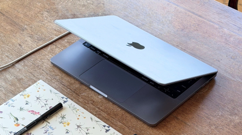 5 Useful Productivity Accessories Every MacBook Owner Needs