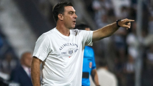 Pablo Guede toma decisión crucial en Alianza Lima: va definiendo su delantera para el duelo con Sport Huancayo