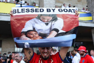 How Lionel Messi’s iconic photo with baby Lamine Yamal came to be as Argentina, Spain prep for World Cup final