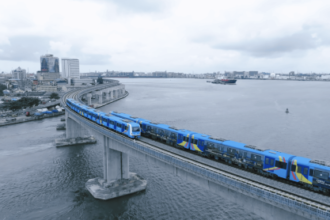 Lagos Blue Line records 8 million passengers, Phase II installs first T-beam