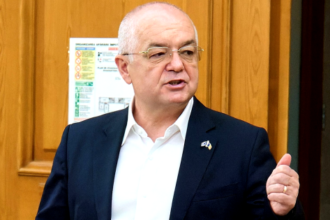 Emil Boc a intervenit în miez de noapte, după ce “U” Cluj a fost eliminată din Europa League