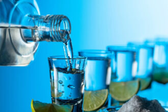 Counterfeit tequila prompts Mexican health alert