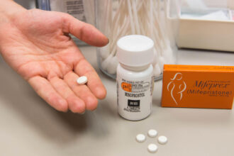 Study Backs NP, PA Prescriptions for Abortion Drugs