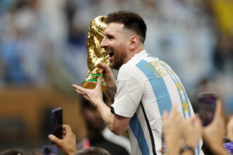 Has any team won back-to-back World Cup titles? Argentina can make history