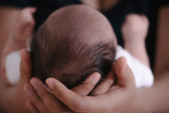 Cells from your mother likely infiltrated your brain in the womb, and they could survive for decades, study reveals