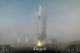 Twice in a row: SpaceX rocket aborts launch at last second again (video)