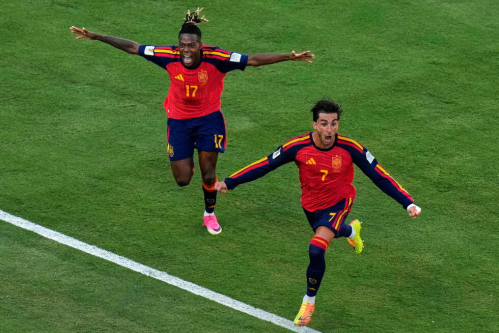 MESSI MESSY…