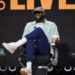 Fanatics Fest crowd goes crazy after LeBron James utters phrase often linked to team trying to sign him