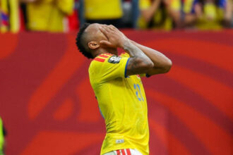 Colombian soccer federation demands investigation after star player receives death threats following World Cup