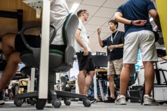 Why Japan’s New Office Dress Code Is Sparking a ‘Leg Hair Harassment’ Backlash