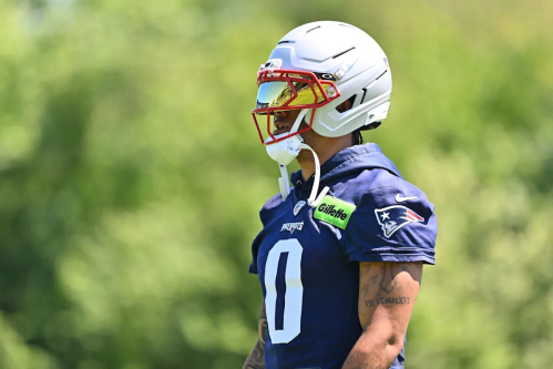 2 burning questions heading into Patriots training camp