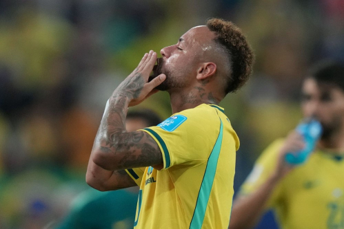 VIDEO: Neymar sa v Brazílii zaskvel dvomi gólmi, oslavou si rypol do kritikov