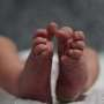Premature babies who do not catch up well on growth may suffer brain abnormalities
