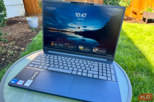 I tested a budget Lenovo for everyday use, and its screen punches above its price