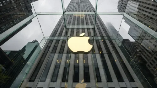 How Apple Might Try to Make Its Smart Glasses Less Creepy