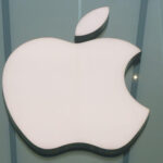 Apple Delays Smart Glasses Launch Over Privacy Issues, Report Says