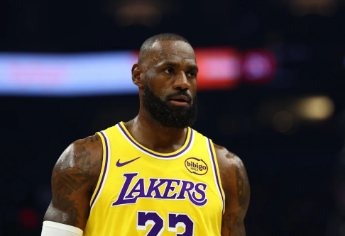 Report: Lakers players believed LeBron James would sign with Warriors