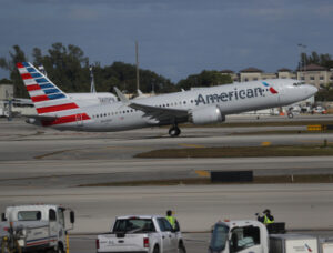 American Airlines Flights Resume After Being Grounded by System Outage