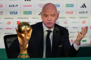 La nouvelle idée de la FIFA provoque la colère de l’UEFA… et pourrait entraîner le boycott de plusieurs pays à la prochaine Coupe du monde