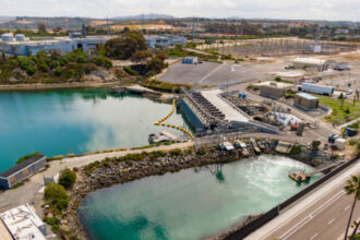 China’s New Solar Breakthrough Makes Desalinated Water Cheaper Than Bottled