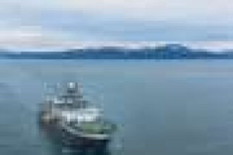 First Arctic Ocean 2050 expedition on its way to the North Pole