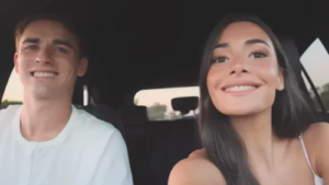 Ana Pelayo abre el álbum de fotos de su escapada con Gavi: “La mama i el papa tenen una cita”
