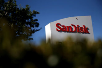 Micron, Sandisk and other chip stocks get major boosts in the wake of Microsoft’s earnings