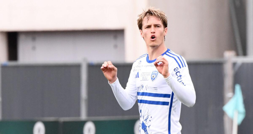 Ligue 2 : Tom Ducrocq rejoint officiellement Guingamp, Pau accueille un joueur du Paris FC, Rodez recrute un latéral