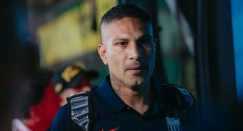 “Tenemos que apoyarlos”: Paolo Guerrero respaldó a los árbitros y pidió enfocarse en el juego