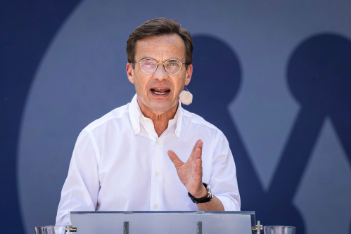 Kristersson kräver krismöte i EU – med Meloni