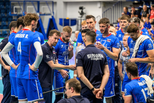Kompletný káder a bohatý program. Slovákov čaká príprava na európsky šampionát
