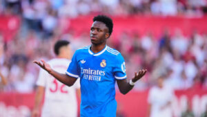 En Inglaterra ya ponen cifra a un hipotético traspaso de Vinicius al Arsenal